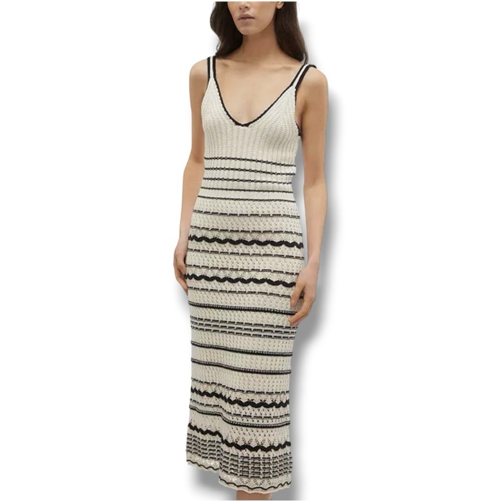 Vero Moda Cream and Black Horizontal Stripe Sleeveless V-Neck Knit Midi Dress - Picture 3 of 16